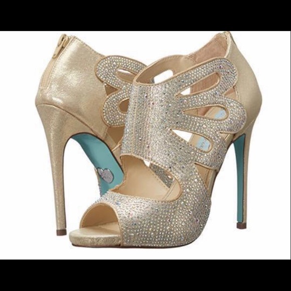 Betsey Johnson Blue Collection - Picture 1 of 6